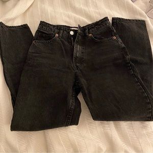 Zara Mom Fit Jeans